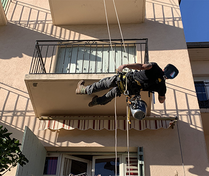 REPARATION BALCON PAR ACROBA TEAM